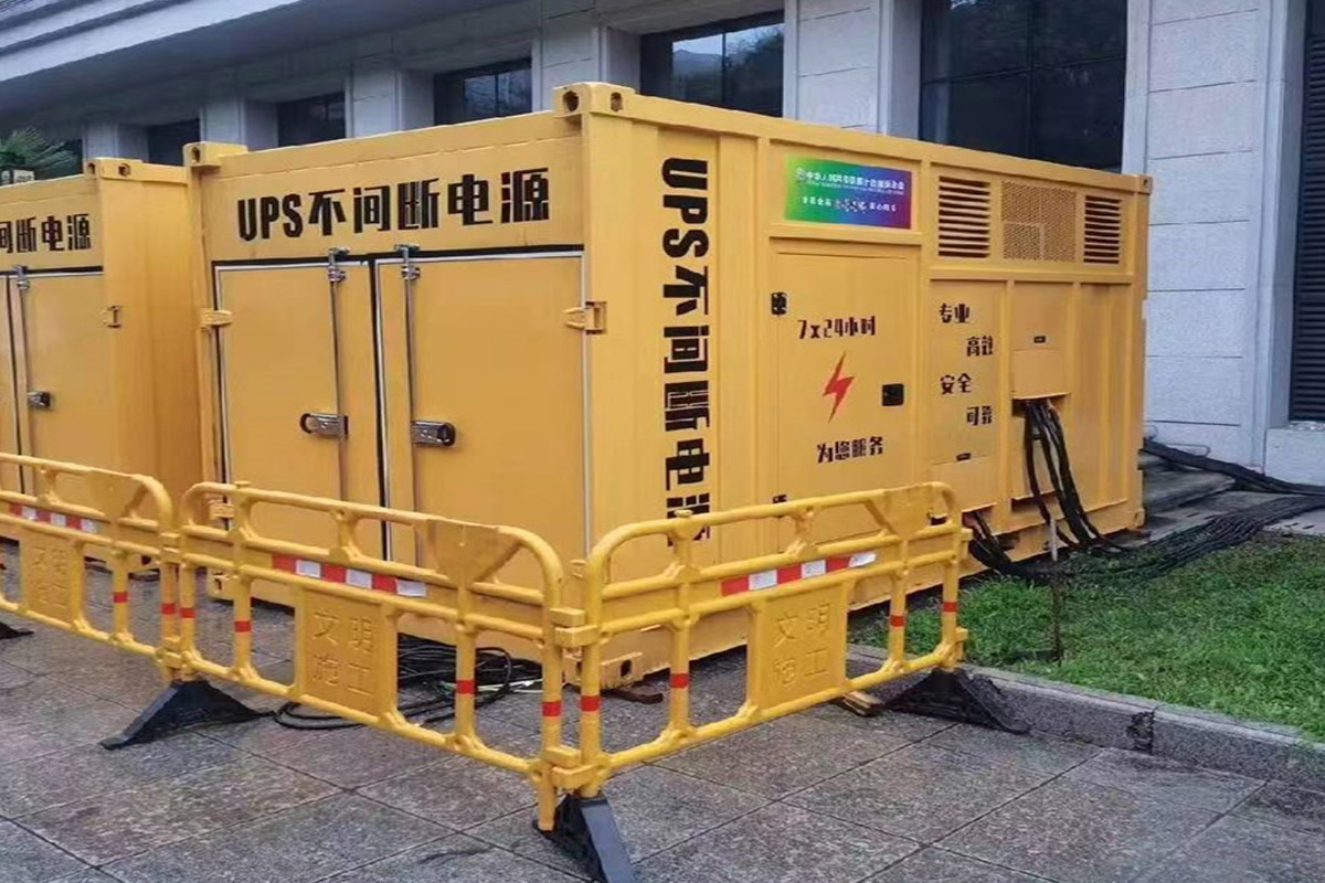 月湖发电机租赁施工现场